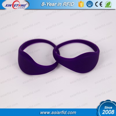 ISO11784/5 125KZH TK4100 Waterproof  Silicone Bracelet 
