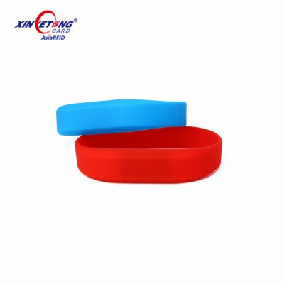 Adjustable Passive RFID Wristband price Silicone Wristband / Bracelet NFC TAG Waterproof Smart RFID Band