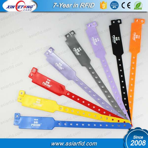 Disposable RFID PVC Wristband ISO7815 LF TK4100 Read only Wristband